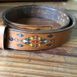 Vintage UNISEX COWBOY WESTERN TOOLED LEATHER BELT /BUCKLE Hand-painted & tooled Full Grain Genuine Leather Belt Tooled Embossed Handcrafted  main image 4